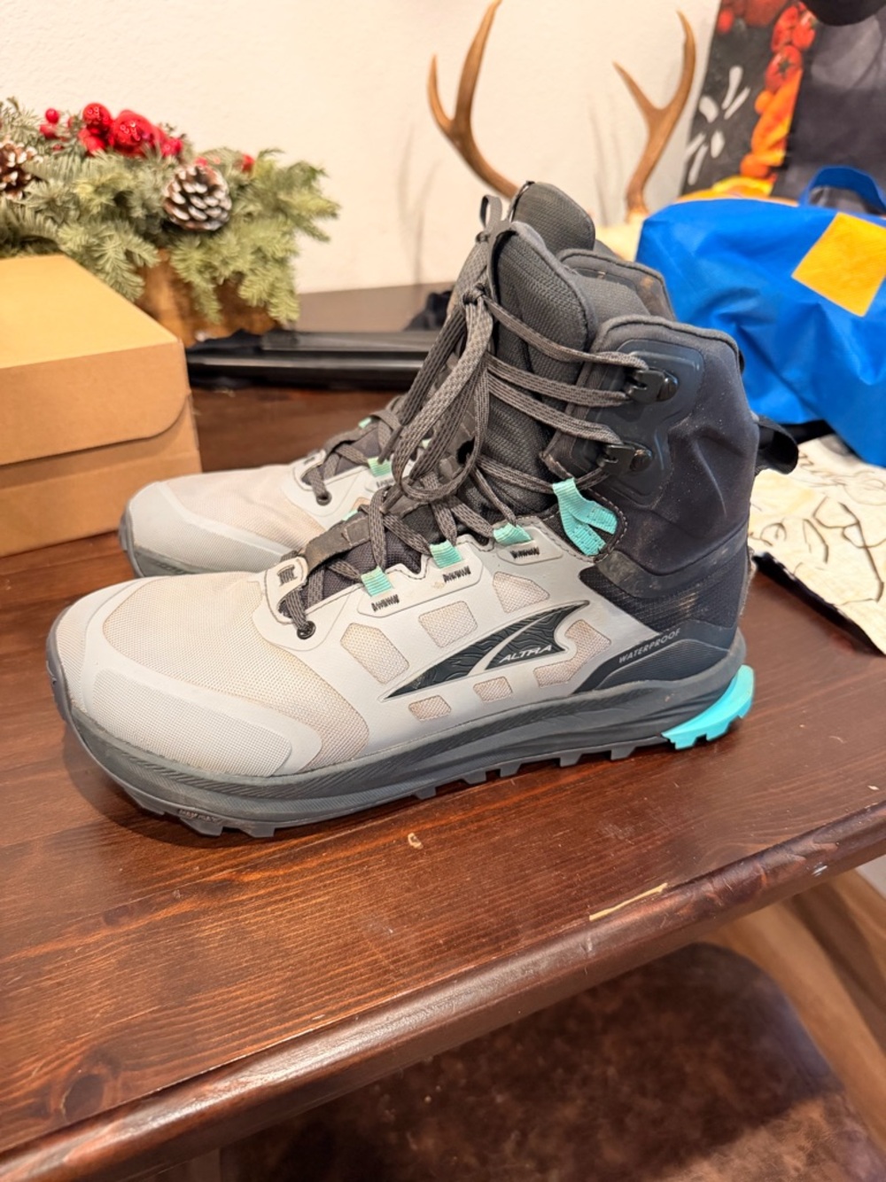 Altra Women's Gray Hiking Boots with Teal Accents - Picture 3 of 8